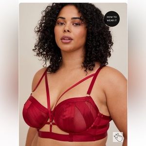 Torrid Red Overt Strappy Mesh Underwire Bra With Mesh Cups. Size 2X NWT